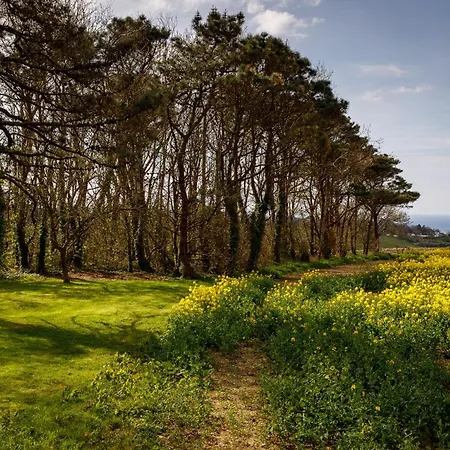 Bucklawren Farm 4* Looe