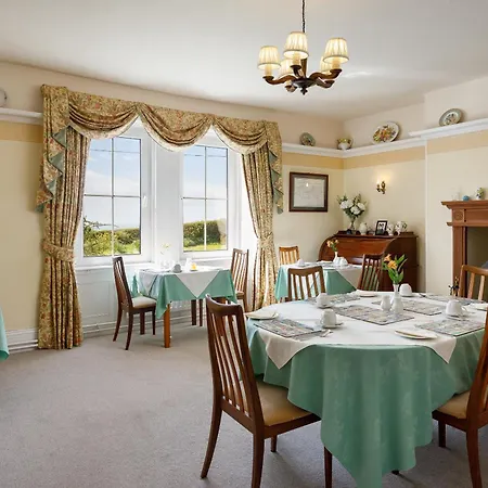 Bed & Breakfast Bucklawren Farm 4*
