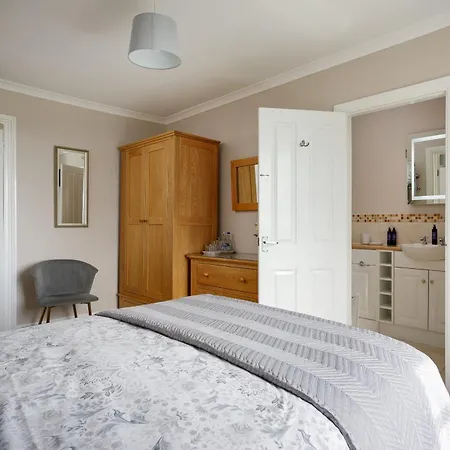 Bed & Breakfast Bucklawren Farm 4*